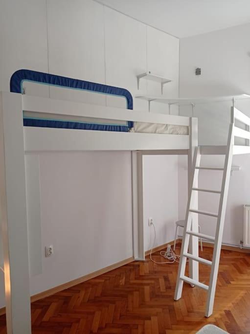 Zagreb Central 2Br + Parking Exterior photo